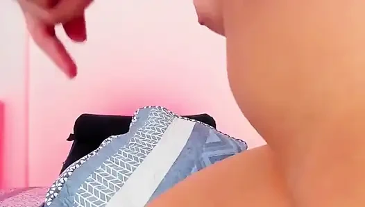 Pack 3 Reverse Cowgirl Squirt Videos with Big Cocks, One Bigger Than the Other, I Masturbated and Gave You My Biggest Squirt