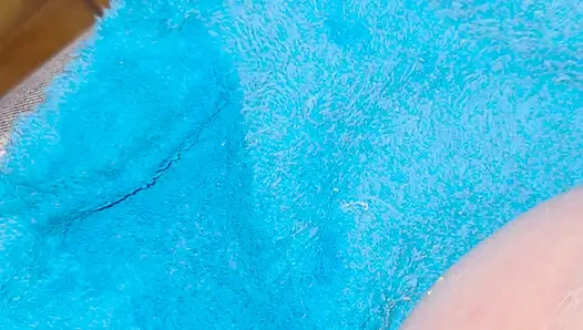 Трахаю, уничтожение задницы с 2 дилдо, чередование дилатации с сексуальной милфой Ana Liz