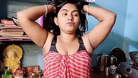 Pria tua india ngentot sama pacarnya