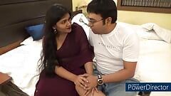 Para Desi udała się na miesiąc miodowy. Zobacz, co się stało po tym! Pełny bengalski dźwięk