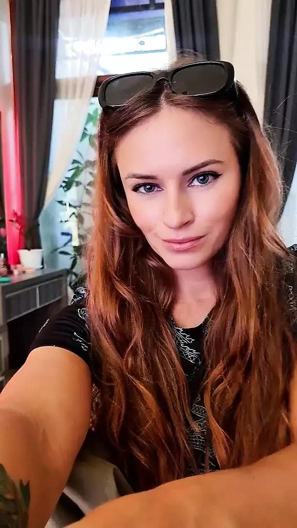 holy_khloe videó