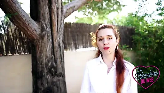 Kira, tante nakal yang lagi asik ngentot di depan kamera