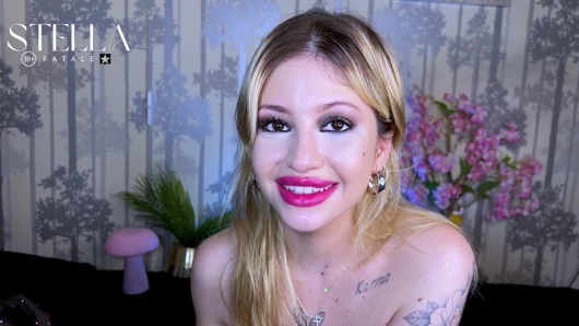 Smoking Fetish 100s in Red Lipstick Tease