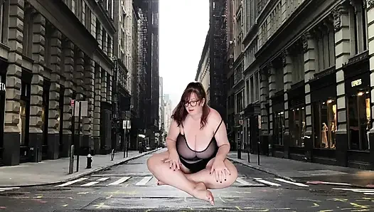 Dev Kadın Boşalıyor Ve Evrenden Daha Büyük Büyüyor