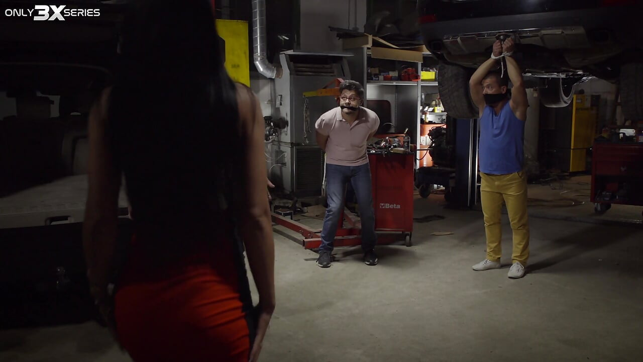 Only3x series - Episode 8 - Dirty girl in a garage