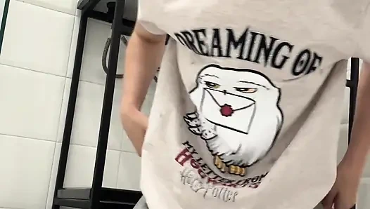 Islak işimi bitirene kadar hiçbir yere gitmiyorum