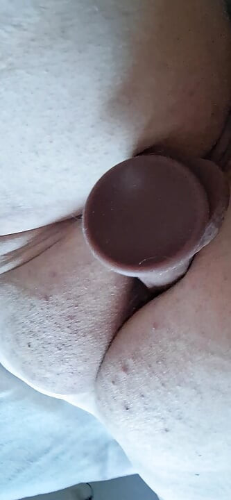 Ass Milks Dildo – a short phone, ass, and dildo set