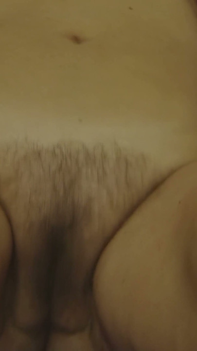 Czeski orgazm 75: MILF brudzi się publicznie - Duże naturalne cycki i all-out zabawy