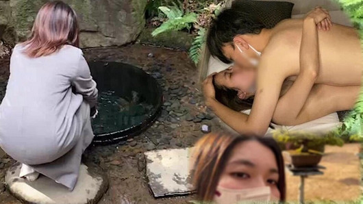 After visiting a famous shrine with a Japanese de M nurse, cum shot while hugging