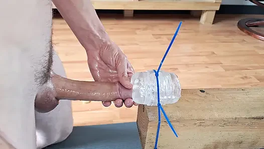 Fleshlight fuck #11 Vibrating cocksucker