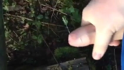 Me Cuming Outside