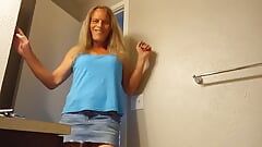 Oma tranny panty bult 2