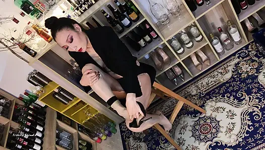 Sexy stockings bar-Sexy Shutter 02