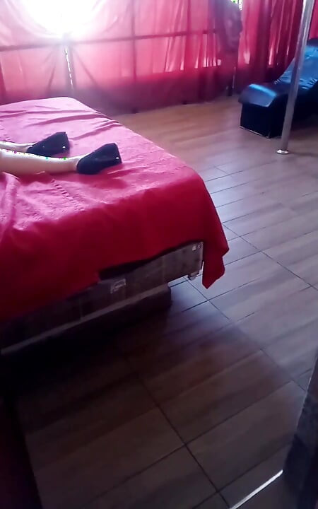 Adoptive Stepmother Invites Me to Her Room to Please Her When Her Husband Goes to Work.