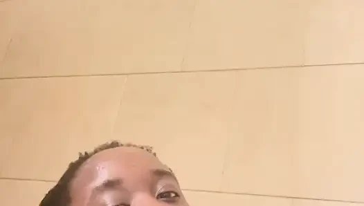 Temiz Duş Almamı Nasıl Beğenirsin, Seksi Pozlar Ve Tatmin Edici Vücut Temizliği