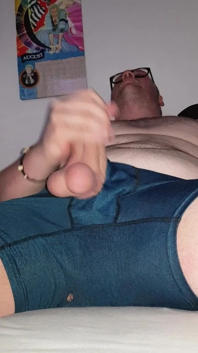 Wiggling balls