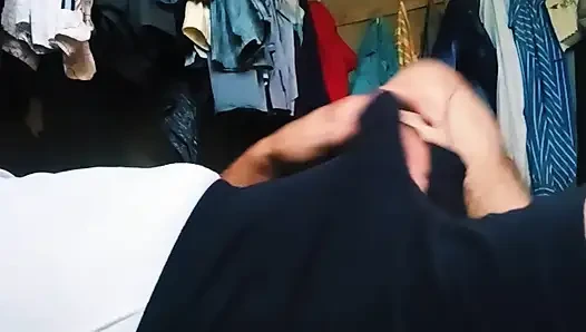Hintli yaşlı adam mastrubation