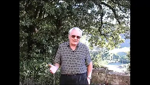 Der heiße Hintern meiner Shemale