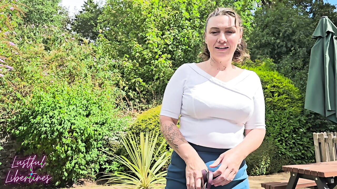Versehentliches blind date mit meiner stiefmutter - Der grund, warum ich eine behaarte reife MILF liebe