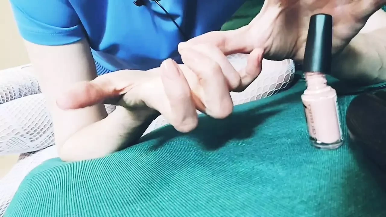 Mi-am pictat unghiile. Asmr
