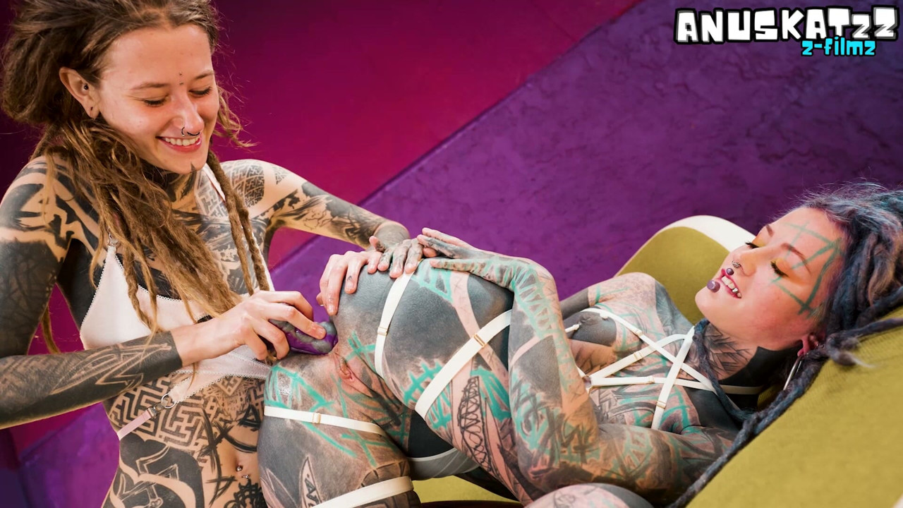 Alternative TATTOO Teens Fucking each other with Crazy Toys