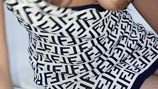 Miss Mahi 2007 send your body to your teacher to qualify