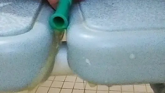 Pissen und meine muschi ficken