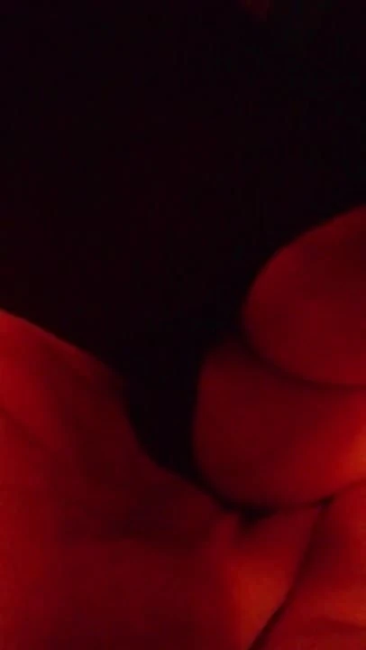Bouncing tits