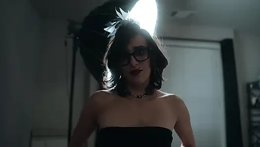 I Fuck My Best Friend's Wife After She Saw My Porn