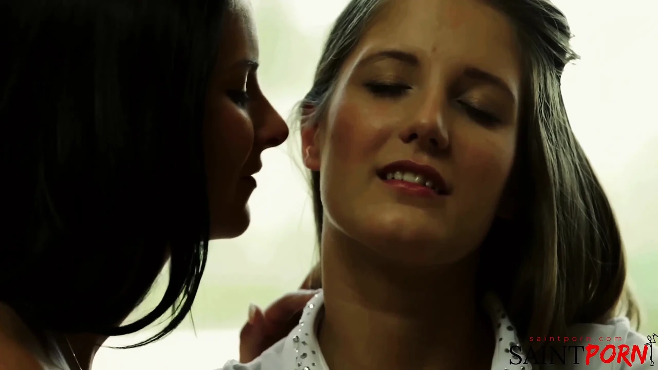 Adorable Gettin Cute and Raduschka Dive Into Pure Lesbian Intimacy