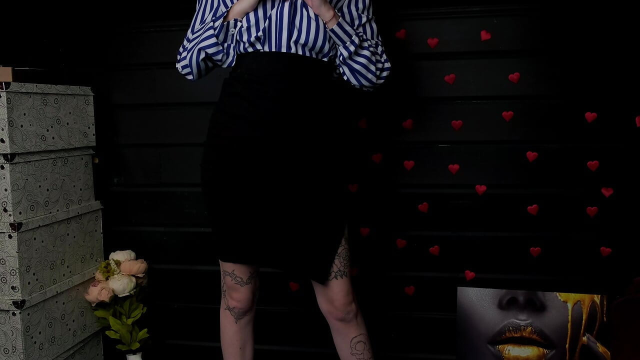 Striptease with Masturbation and Spanking. Doctor Fuck Me