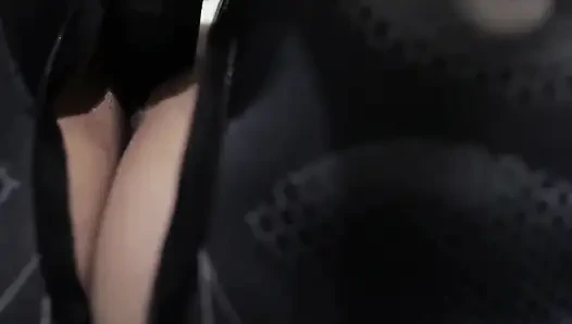 Spiderman tobrut indo si gadis colmekin lagi asik pakai botol perawatan kulit