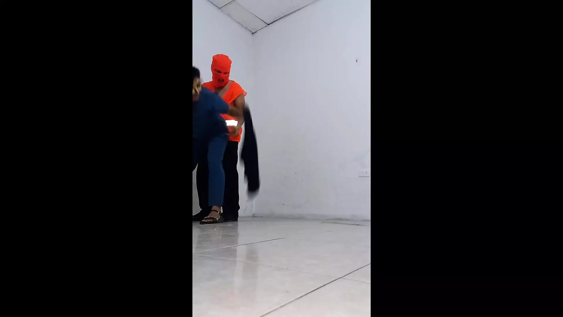 HEMŞIREYLE ÖNERMEKLI SEKS!! OFIS KORIDORLARıNDA HER ŞEY OLDU