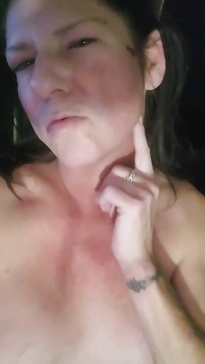 Horny American MILF Got Her Spiked at the Bar so She Decided to Get Herself Home and Take Care of Business