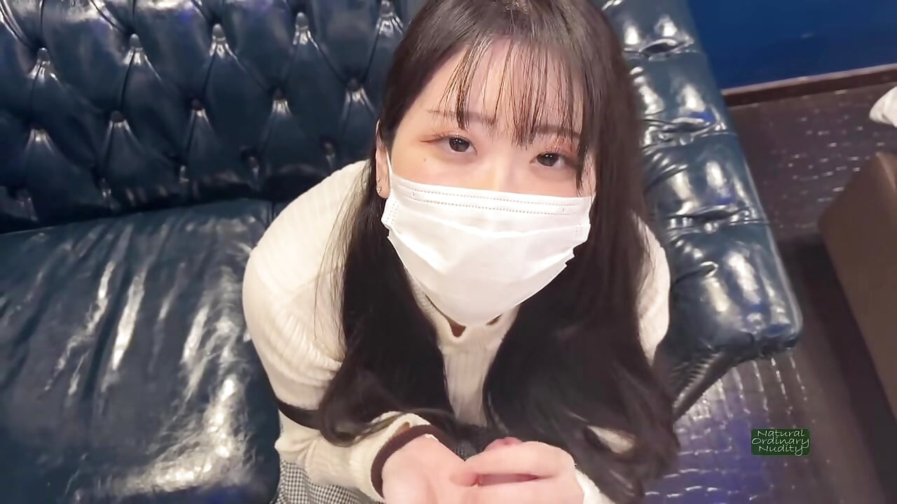 Hametori 成功，一個被慾望淹沒的曲線豐滿美女，淋浴重置導致一個光滑、融化的重逢