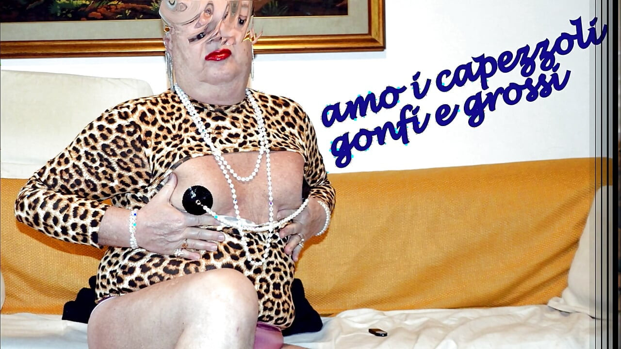 Gio Calda: fode minha bunda