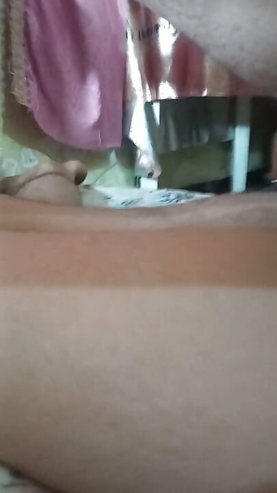 The most beautiful feeling is that I explode my wife's pussy while she remembers who used to have sex with her in the past