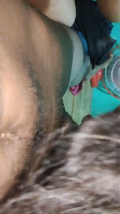 Çekici kızlar ve bir erkek seksi kız videoları tamil film ve bangal ses desi vallige video Hintçe | Klip 1