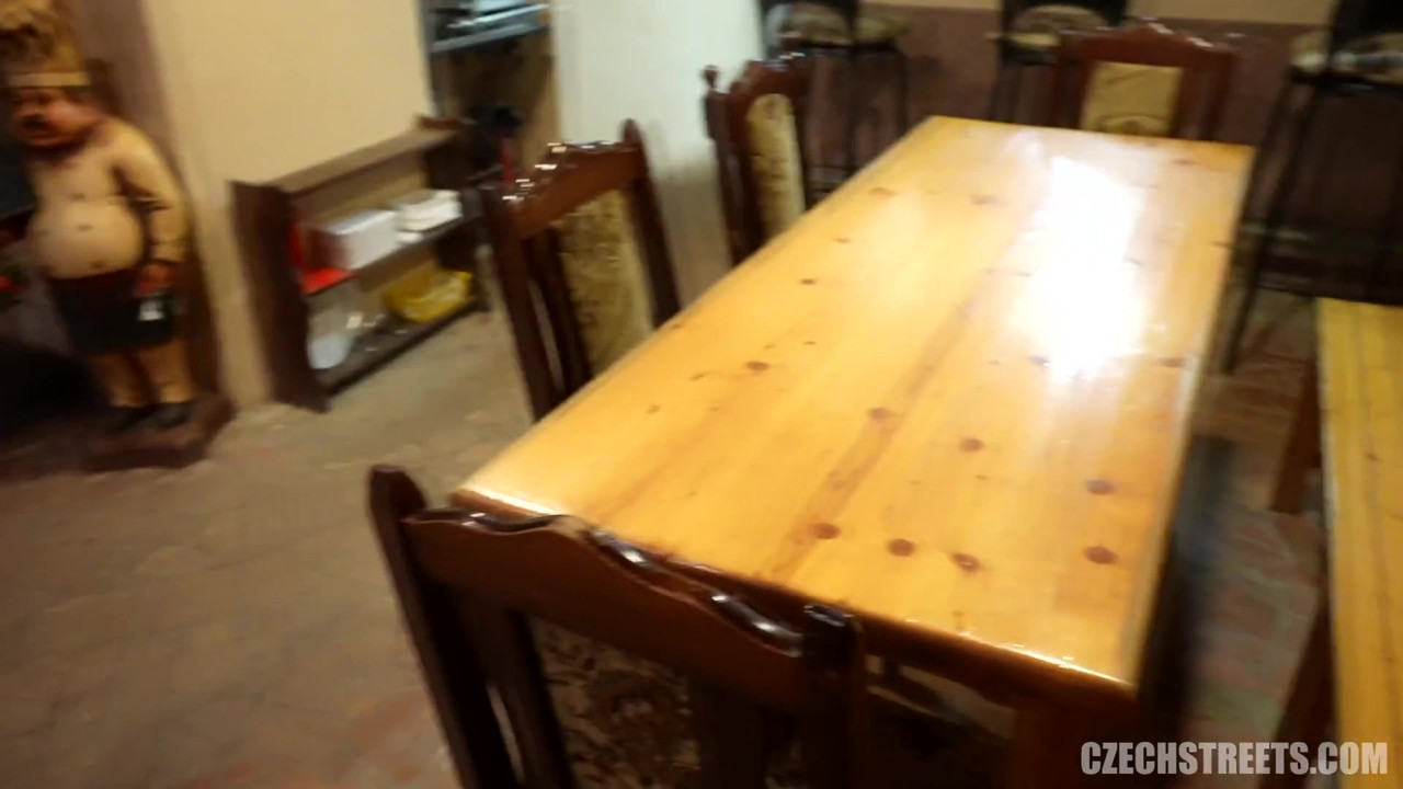 Czech Streets - 圣尼古拉斯群交派对