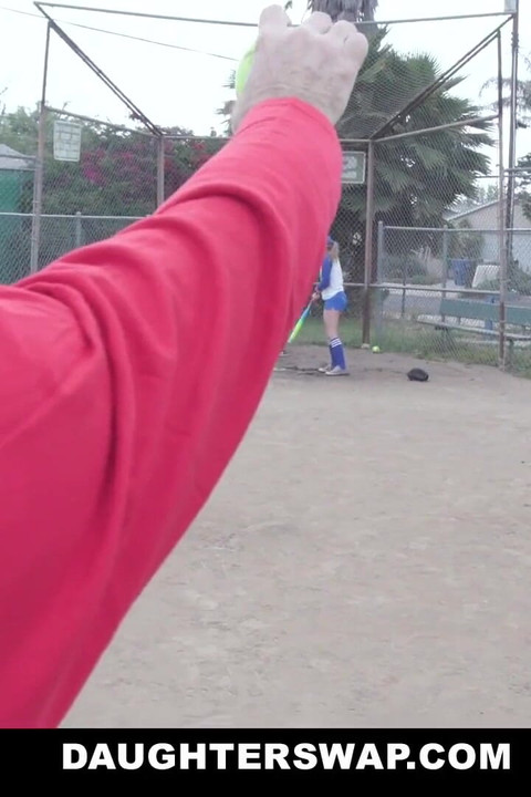 Teen girls BFFs need a softball lesson from dads