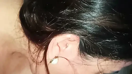Eine geheime nacht änderte alles. Ich filme mit der heißen ehefrau meines freundes und sie fickt erstaunlich mit ihrem blowjob