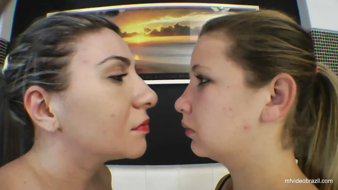 Lesbian Face Sitting Fight Real Panic