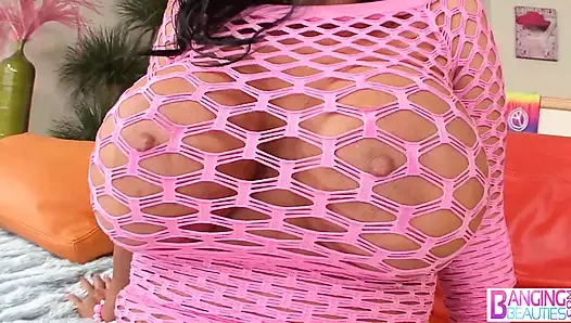 Первый хардкорный анал милфы с огромными сиськами Sienna West