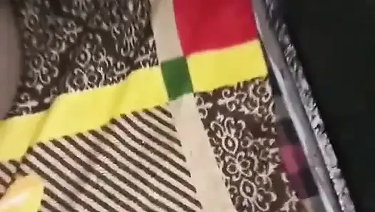 Kakak ipar india nyepong kontol dan dientot gaya doggy habis-habisan