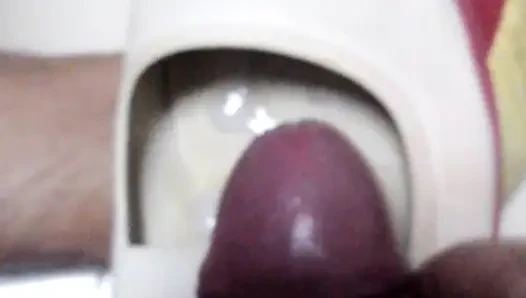 Okul ayakkabısında boşalma bölüm 2