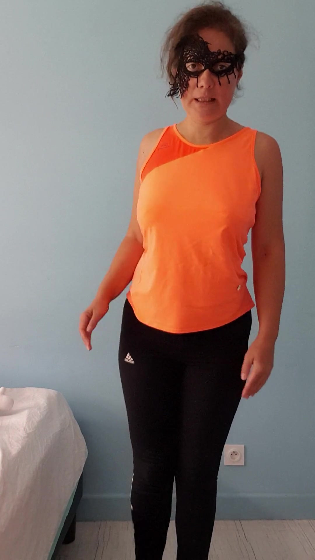 MYMを購読してください。ファンズ:蛇口