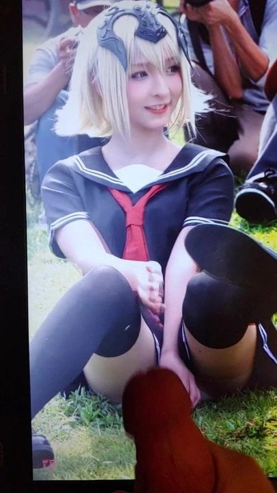 Japanese Cosplayer Cum Tribute