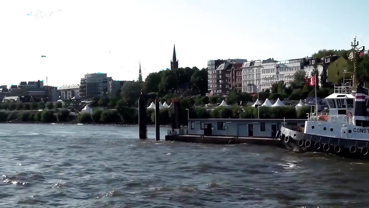 การผจญภัยสุดเผ็ดของ Bigi Bardot ในฮัมบูร์กขณะเย็ด