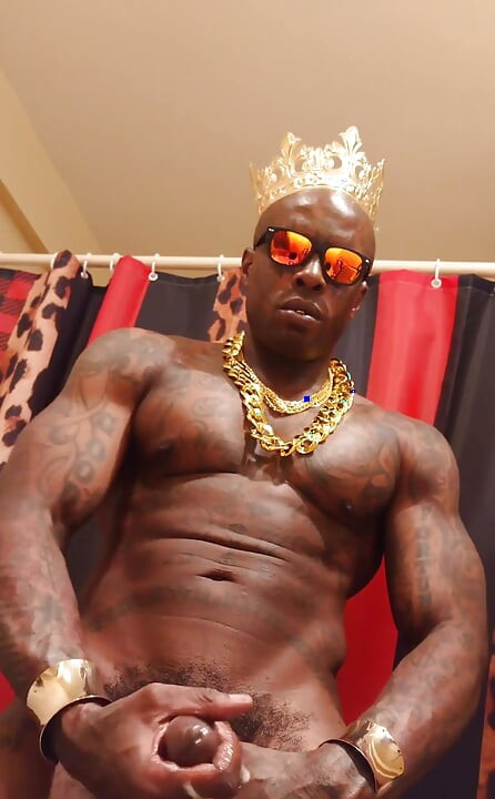 Bbc Worship Hallelujah Johnson - Tall Dark Chocolate Muscles Tattoos Hairy BBC Hallelujah Johnson Masturbating Solo
