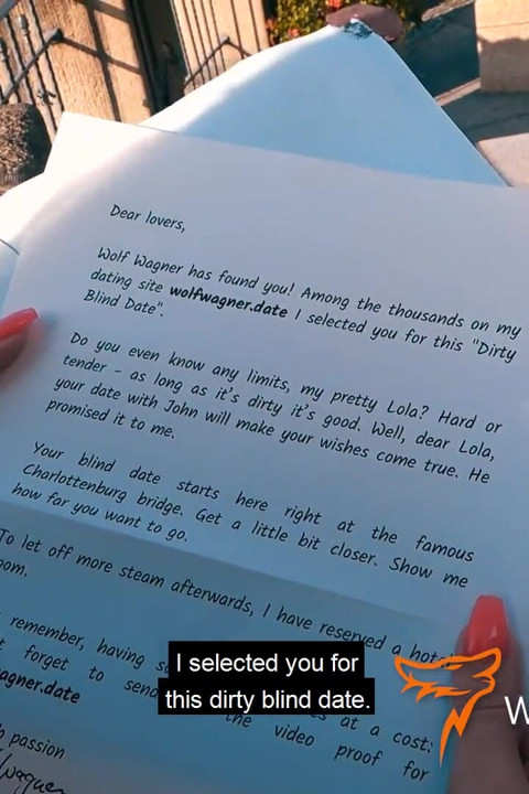 Excitată Lola Shine este futută de un tip oarecare! Lupul Wagner